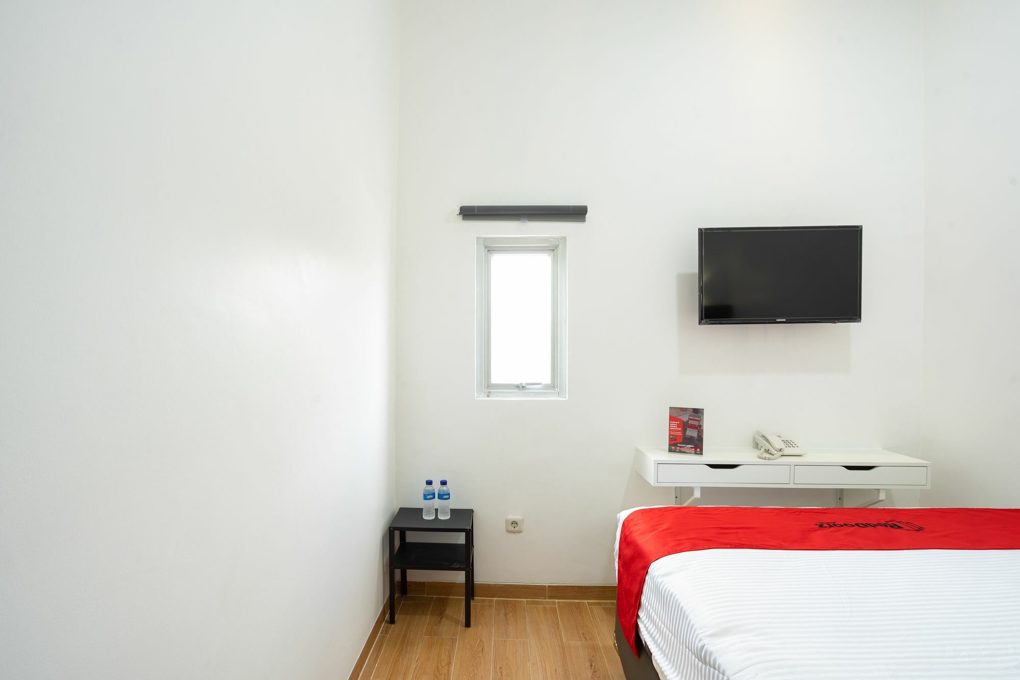 Reddoorz Plus @ Danau Sunter Utara Giacarta Esterno foto